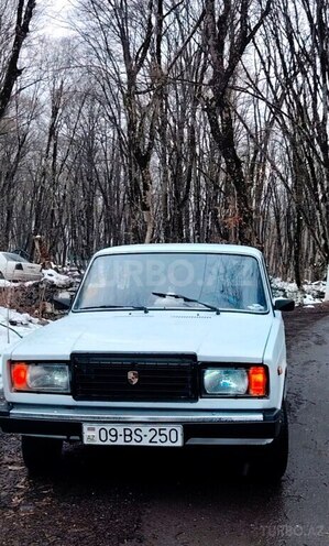 LADA (VAZ) 2107-2