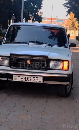 LADA (VAZ) 2107-6