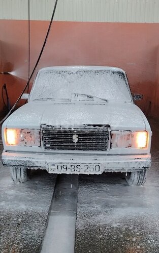LADA (VAZ) 2107-10