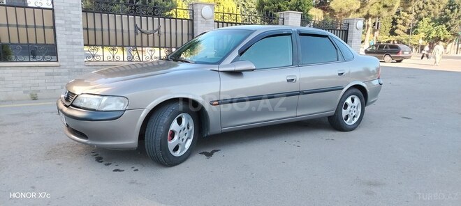 Opel Vectra-2