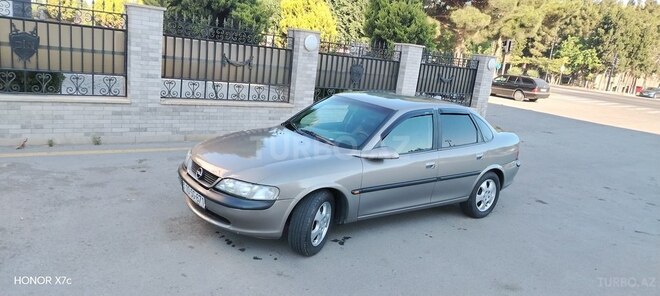 Opel Vectra-5