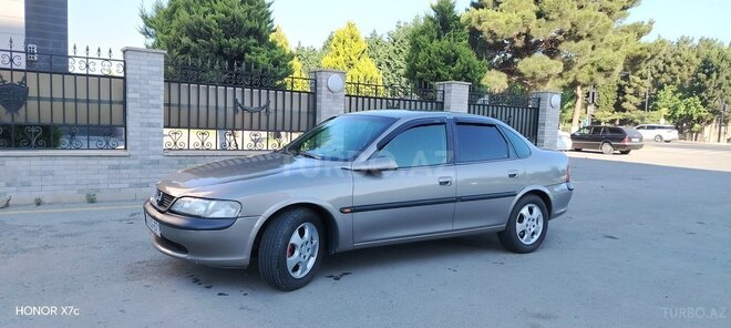 Opel Vectra-7
