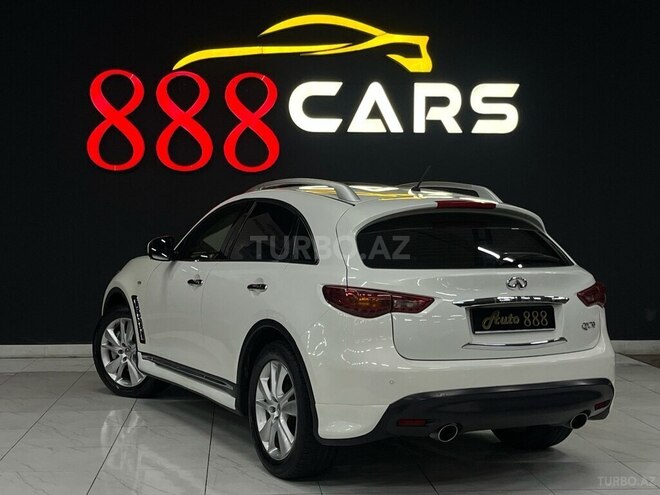 Infiniti FX37-8