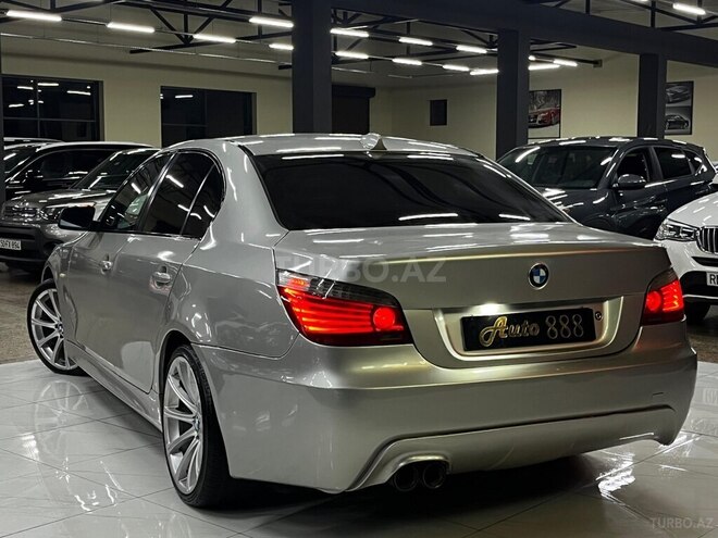 BMW 528-5