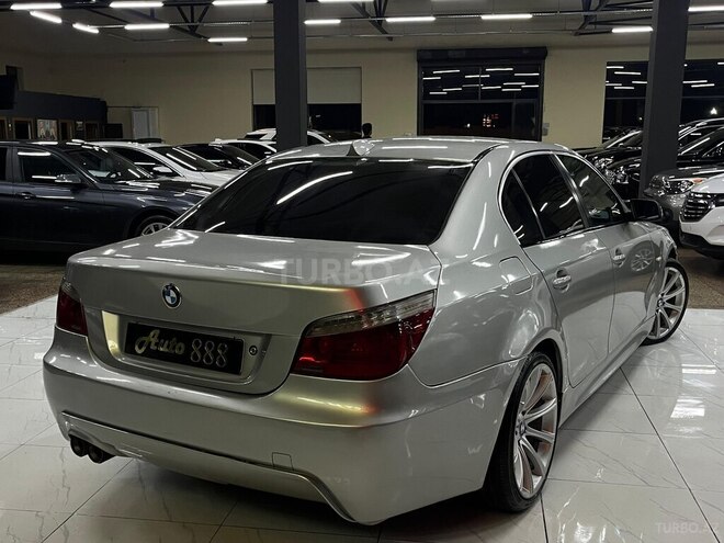 BMW 528-7
