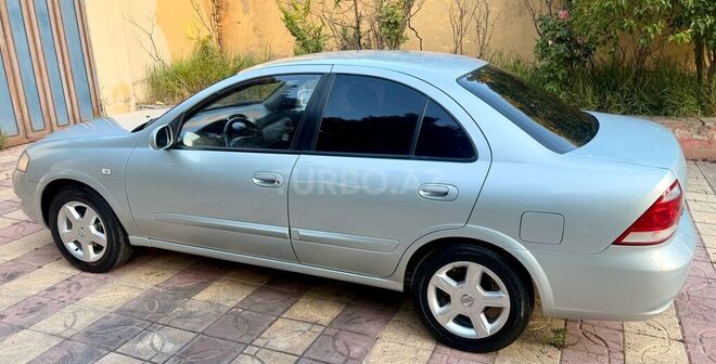 Nissan Sunny-10