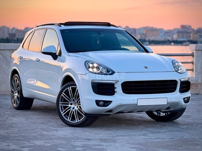 Porsche Cayenne-2