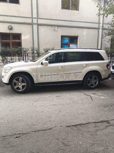 Mercedes GL 500 4MATIC-4