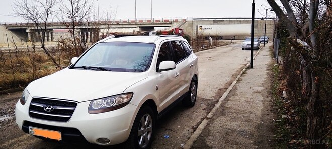 Hyundai Santa Fe-6