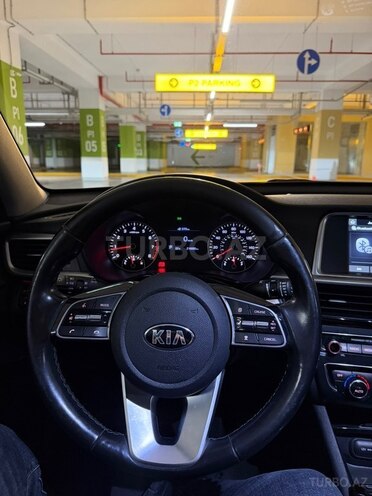 Kia Optima-13