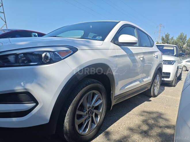 Hyundai Tucson-2