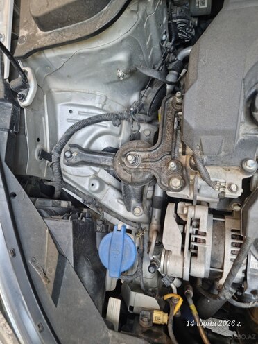 Kia Rio-11