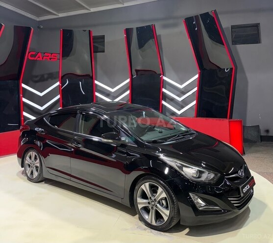 Hyundai Elantra-4