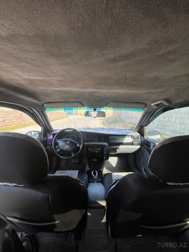 Opel Vectra-7