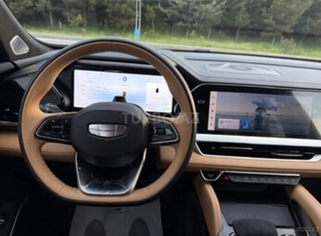 Geely Monjaro-3