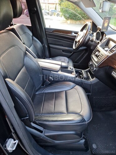 Mercedes ML 350 4MATIC-9