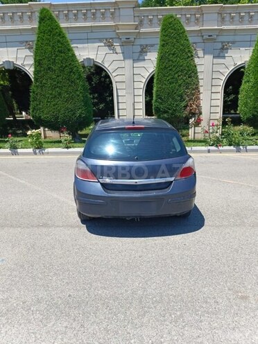 Opel Astra-2