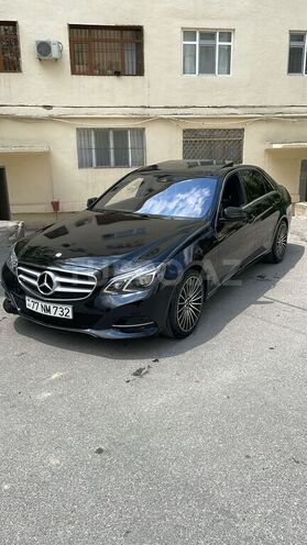 Mercedes E 220-3