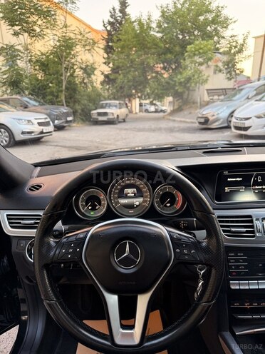 Mercedes E 220-14
