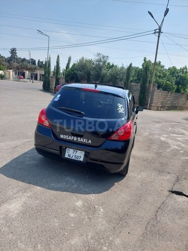 Nissan Tiida-8