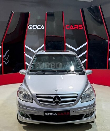 Mercedes B 200-4