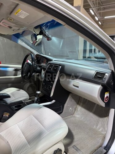 Mercedes B 200-13