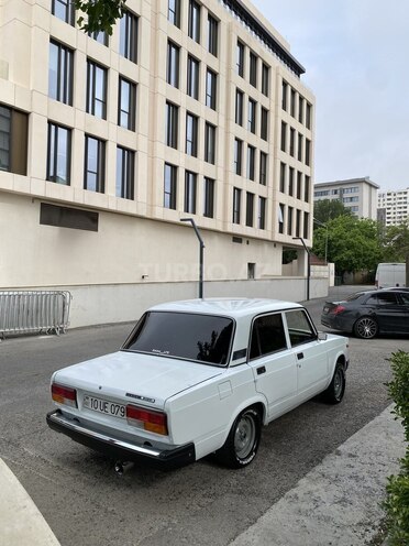 LADA (VAZ) 2107-17