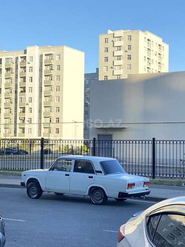 LADA (VAZ) 2107-16
