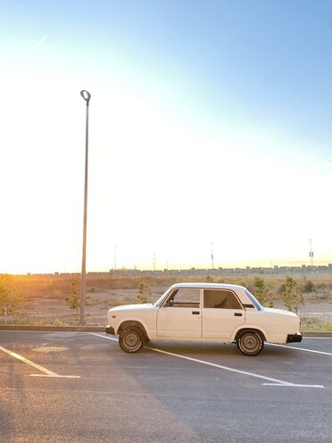 LADA (VAZ) 2107-5