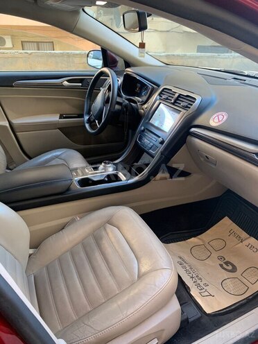 Ford Fusion (North America)-8