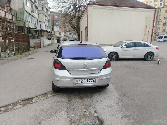 Opel Astra-3