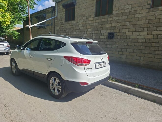 Hyundai ix35-6