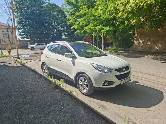 Hyundai ix35-10
