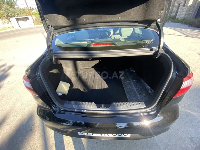 Kia Rio-5