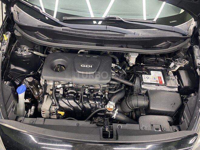 Kia Rio-11