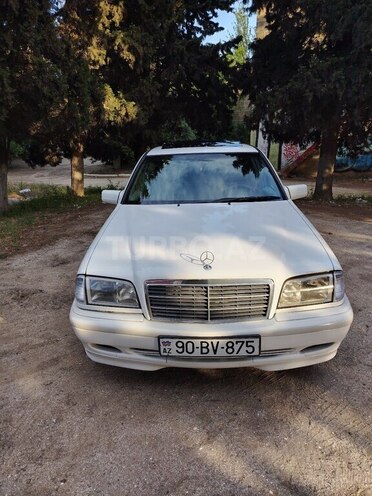Mercedes C 220-1