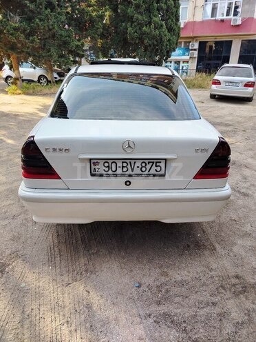 Mercedes C 220-6