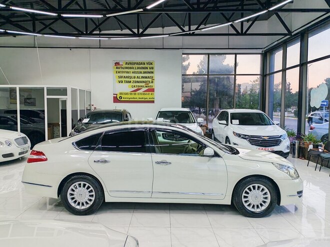Nissan Teana-5