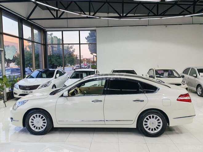 Nissan Teana-4