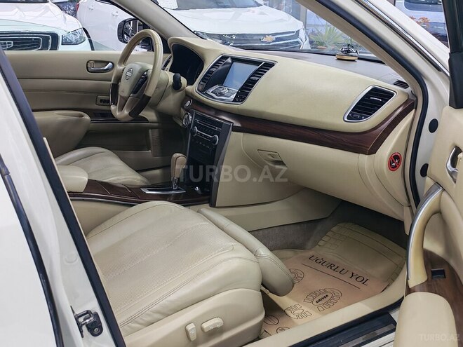 Nissan Teana-13