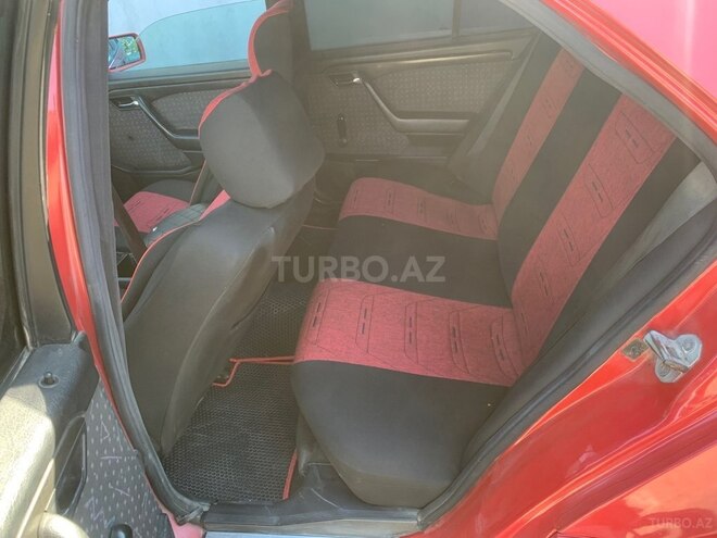 Mercedes C 200-8