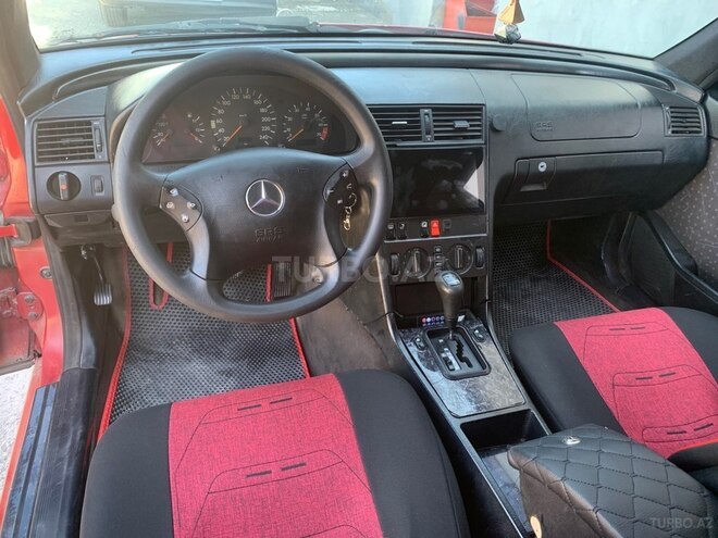 Mercedes C 200-6