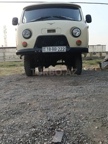 UAZ 3303-1