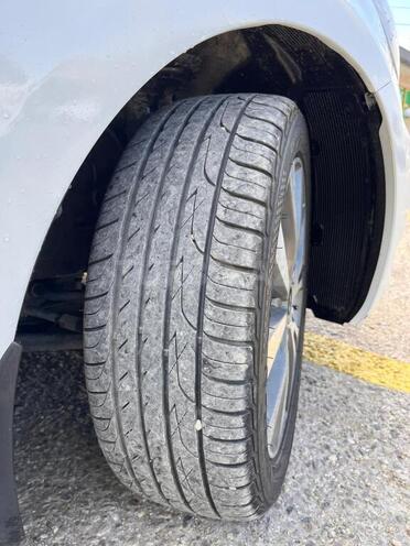 Hyundai Accent-6