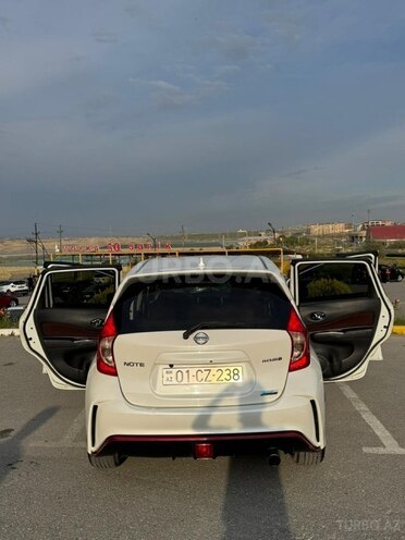 Nissan Note-7