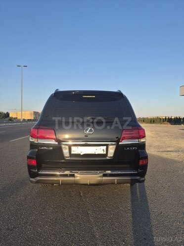Lexus LX 570-2