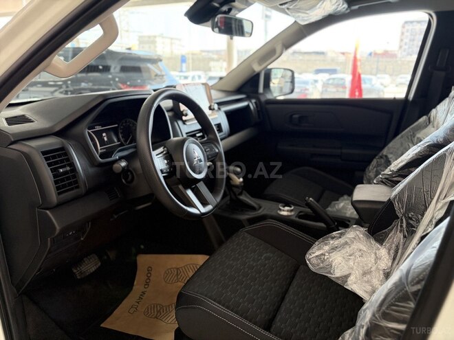 Mitsubishi L200-9