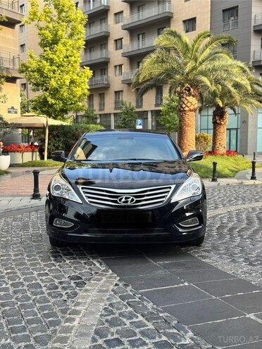 Hyundai Grandeur-1