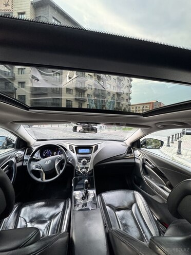 Hyundai Grandeur-6