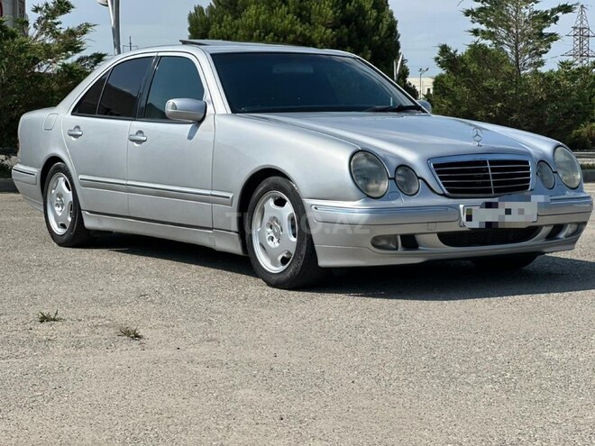 Mercedes E 220-6